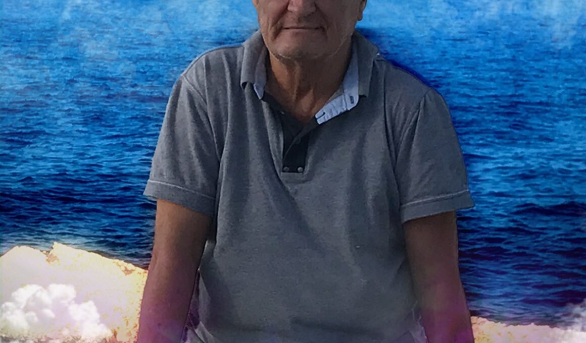 TEOEDUCANDO. GIULIANO BELLOMO. Il P. Bellomo era un salesiano che credeva ed amava. Credeva in Colui che lo aveva chiamato alla vita. Durante i suoi ultimi anni diede a se stesso l’opportunità di abbandonare intensamente tutto nelle mani del Padre e nella maternità di Maria Ausiliatrice.